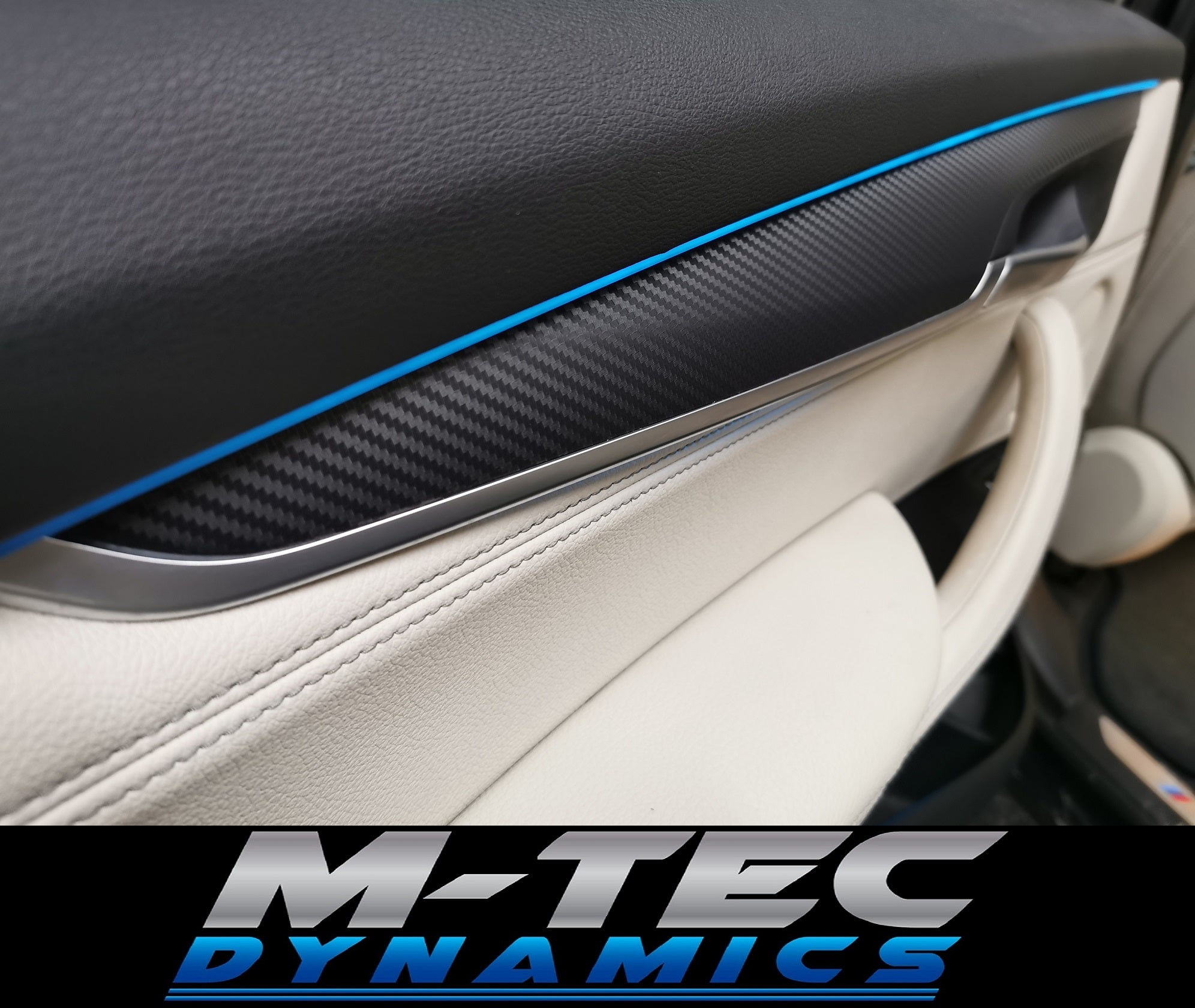 モールInterior Door Panel BMW E70 X5 2007年から2014年旅客右ドアインナーパネルのハンドルプルトリムブラックについて for BMW E70 X5 2007-2 その他